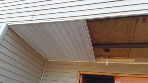 Siding PVC instalado. Instalación Siding PVC.